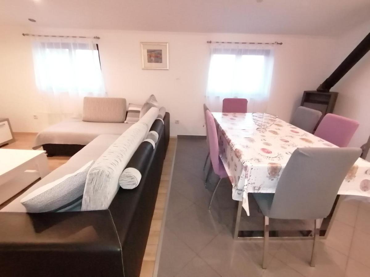 Apartman Superba A1 ชิเบนิก ภายนอก รูปภาพ