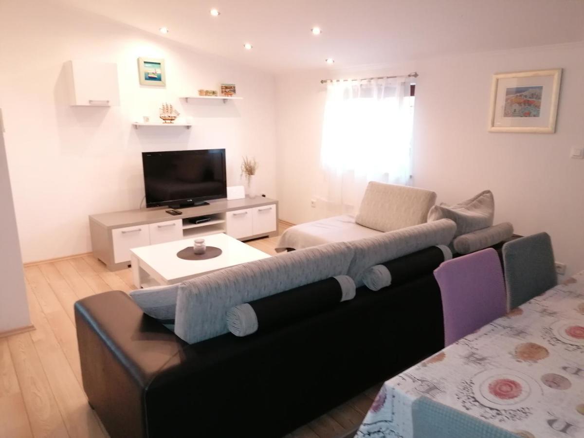 Apartman Superba A1 ชิเบนิก ภายนอก รูปภาพ