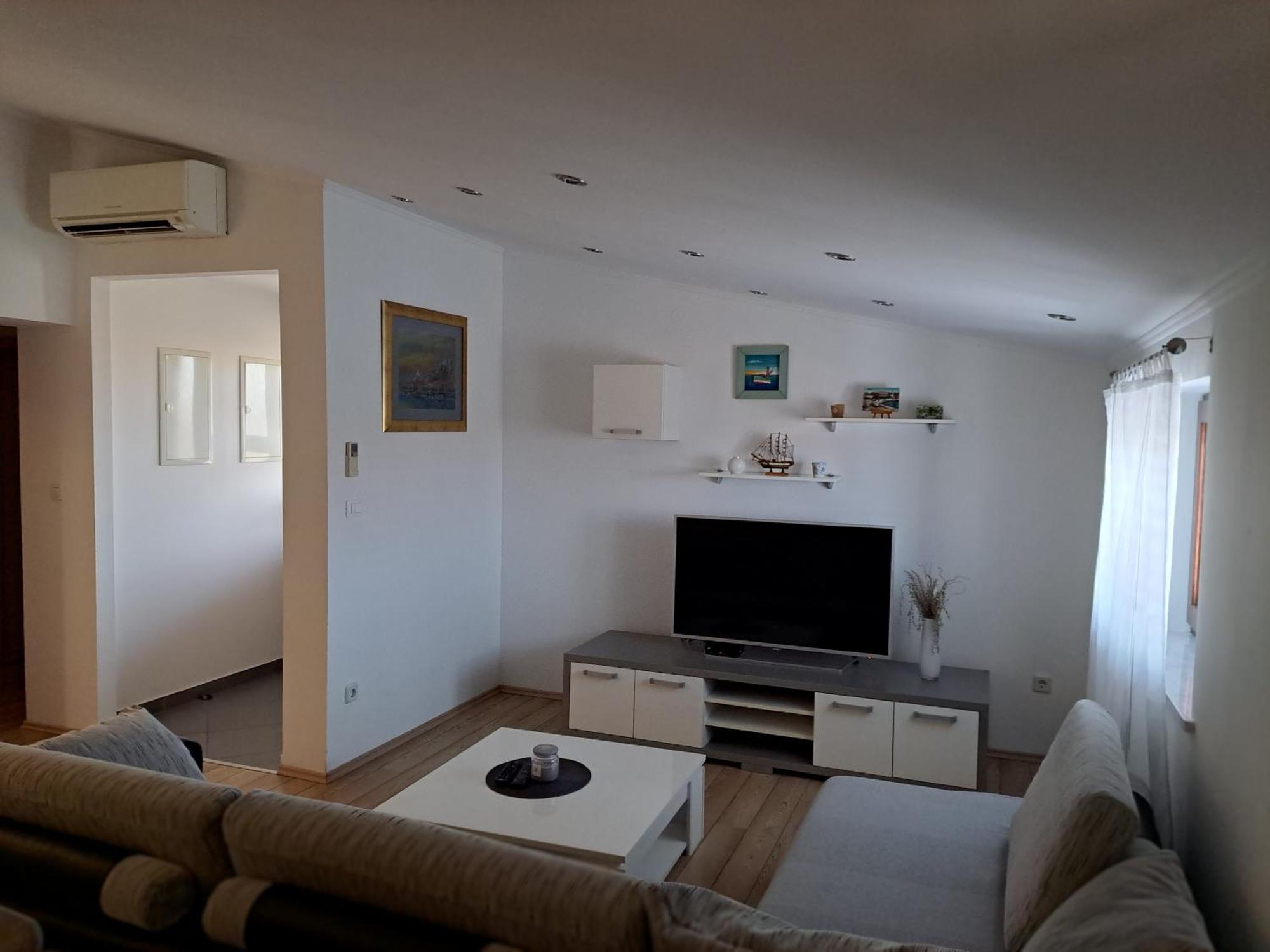 Apartman Superba A1 ชิเบนิก ภายนอก รูปภาพ
